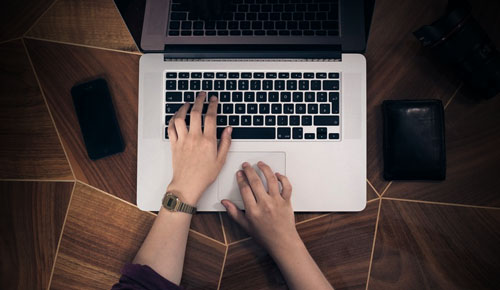 攻击网站服务器